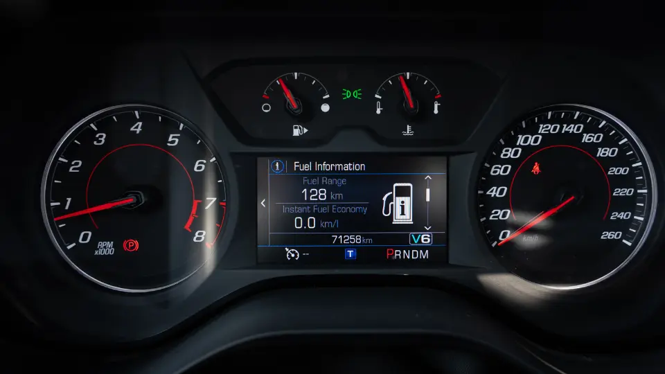 Chevrolet-Camaro-2022-car-rental-dubai