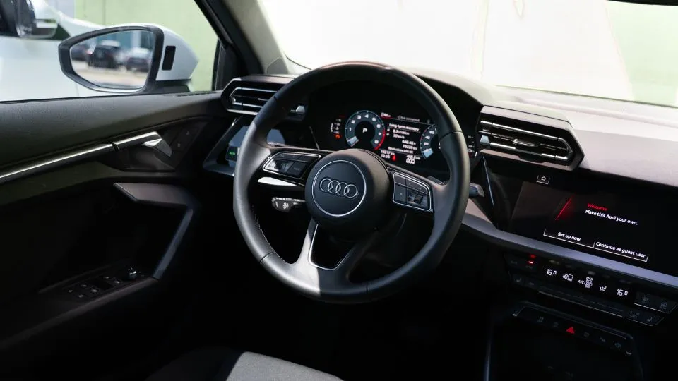 rent-audi-a3-in-dubai