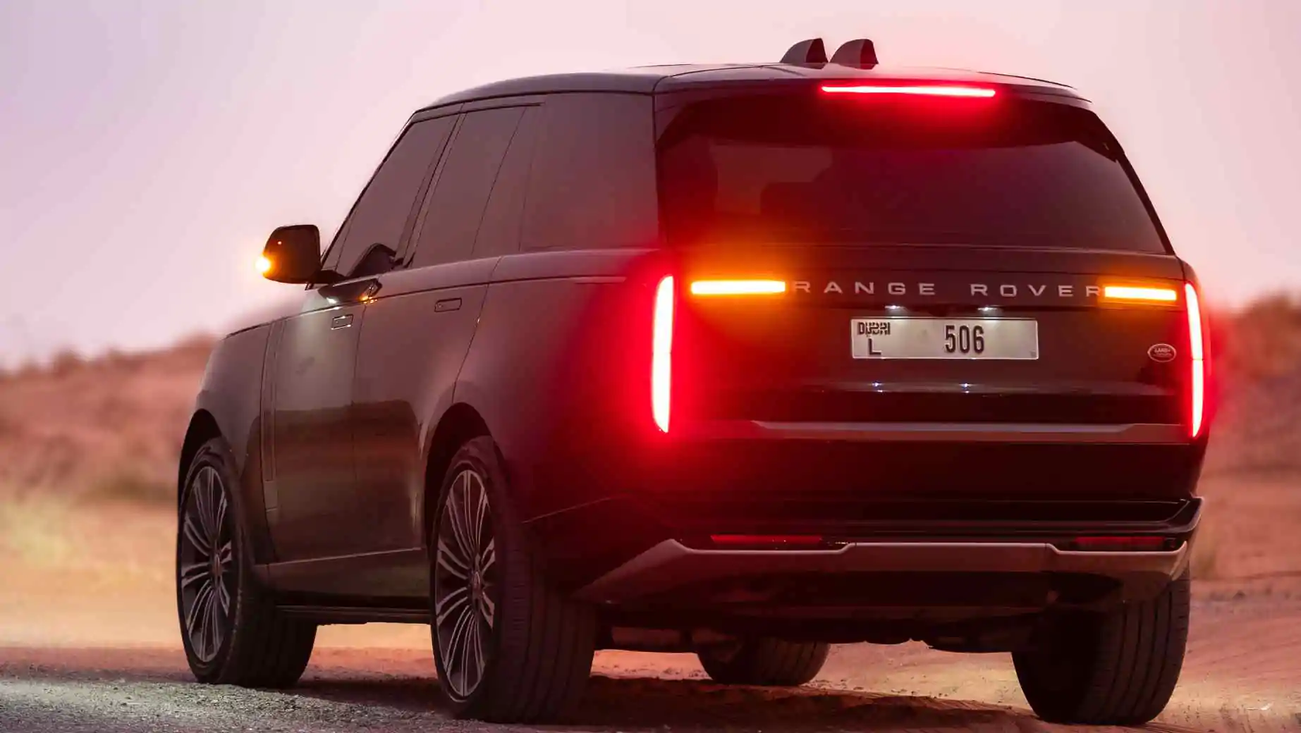 Rent-Range-Rover-Vogue-HSE-at-Yousco-Rent-A-Car-in-Dubai