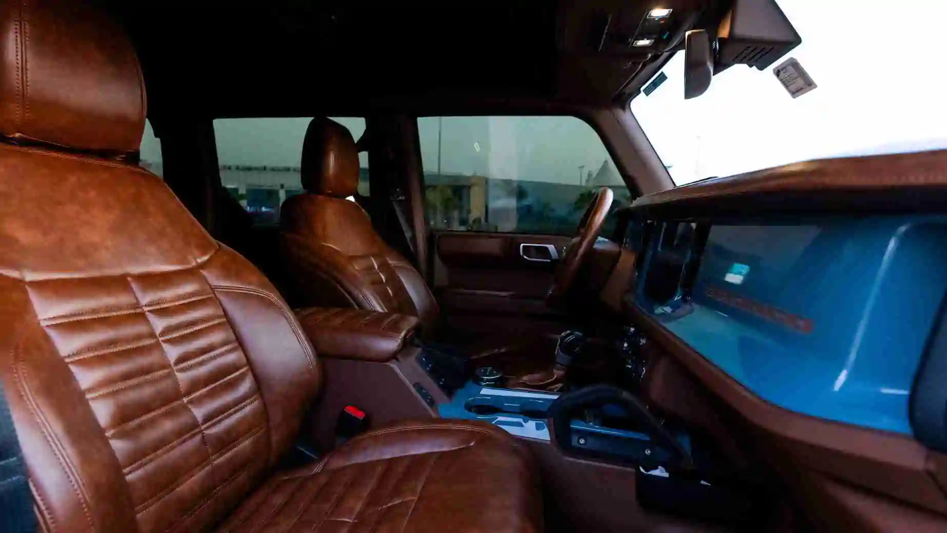 rent-ford-bronco-wildtrak-in-dubai.jpg