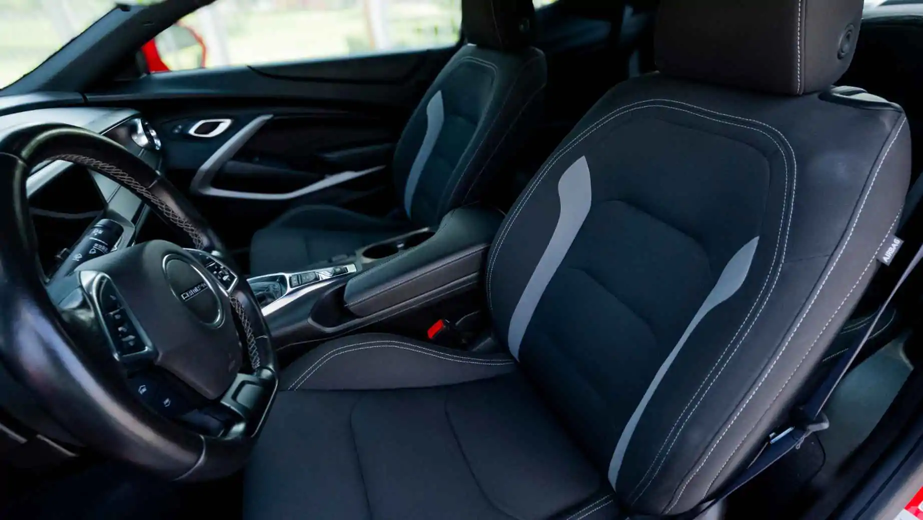 Chevrolet-Camaro-2022-car-rental-dubai