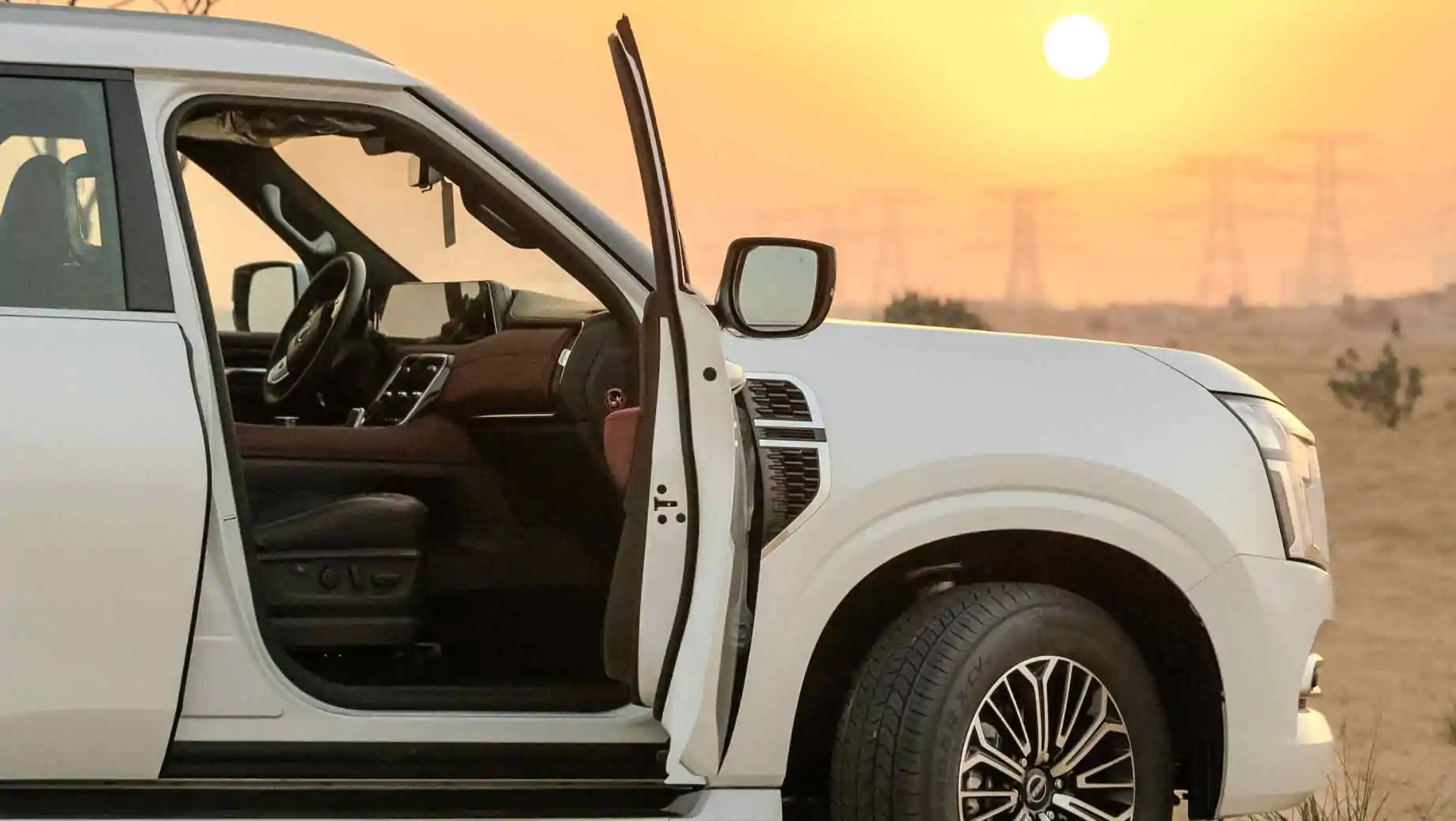 Rent-Nissan-Platinum-SE-at-Yousco-Rent-A-Car-in-Dubai